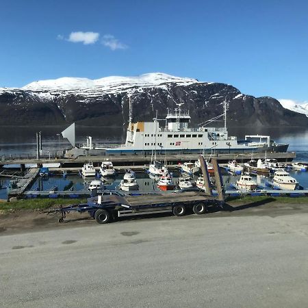 Lyngenfjord Gammelhotell Olderdalen Buitenkant foto